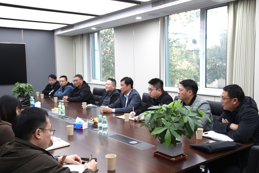 立足質(zhì)量，共謀發(fā)展！ ——海螺水泥江蘇區(qū)域品質(zhì)專業(yè)組與我院質(zhì)檢中心開(kāi)展深度交流